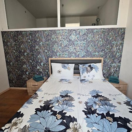 Flat In Gyumriアパートメント エクステリア 写真